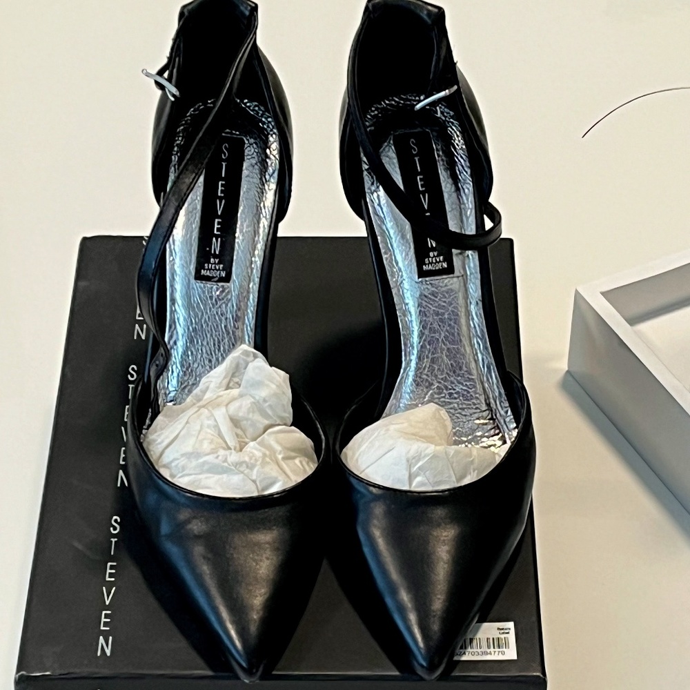 SUPER CUTE - ADELLL BLACK LEATHER